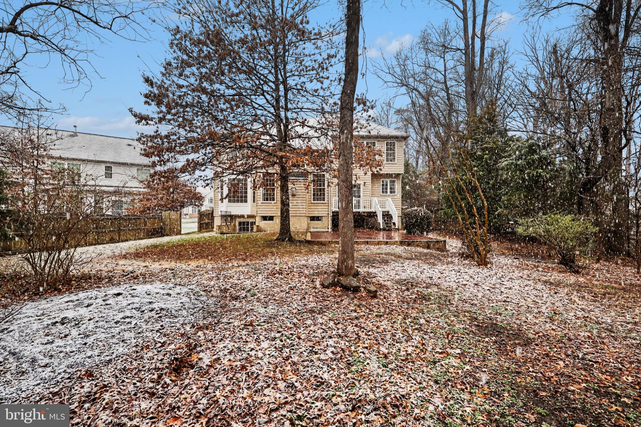 THE VILLAGES AT POTOMAC - Residential