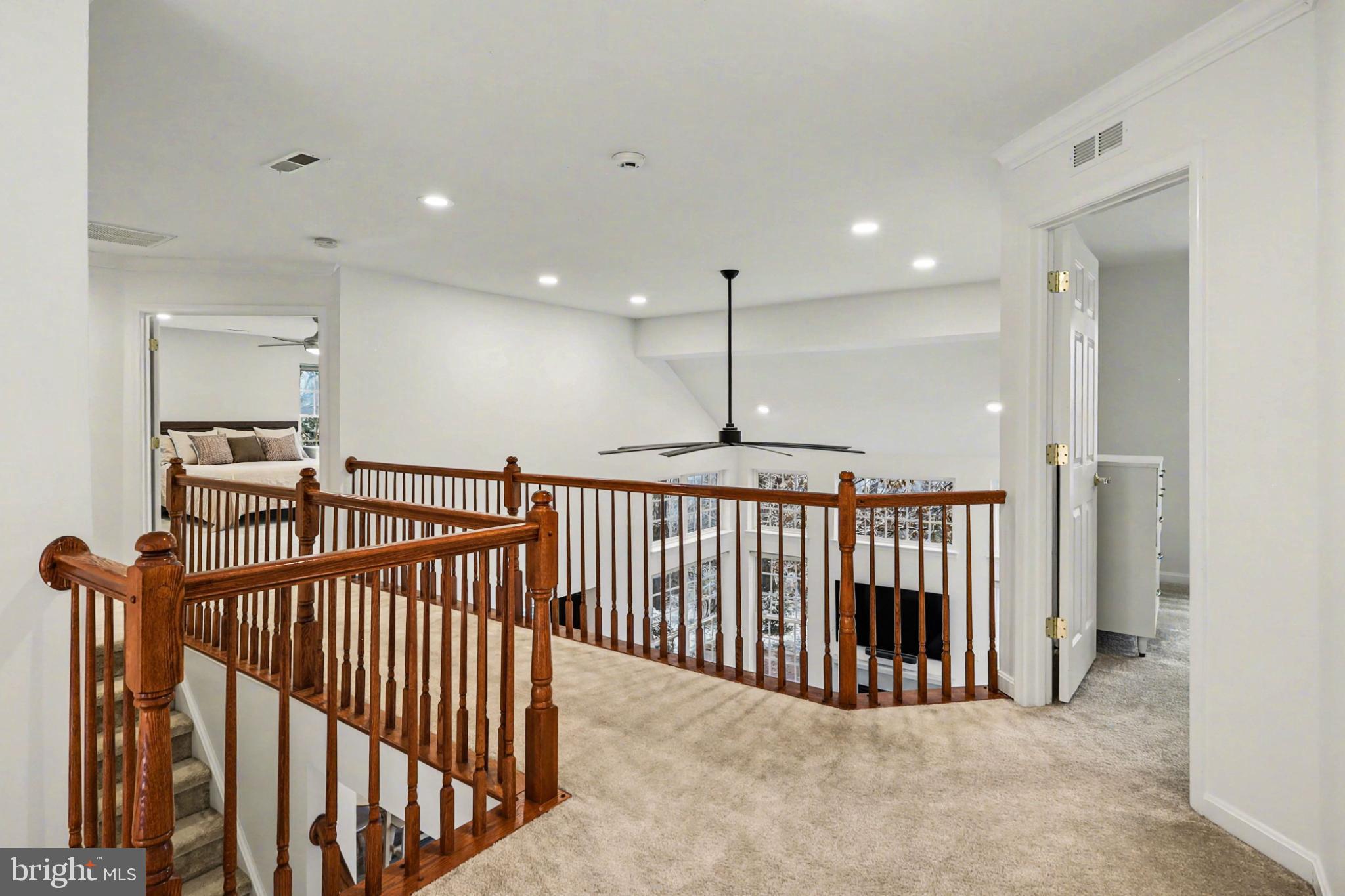 THE VILLAGES AT POTOMAC - Residential