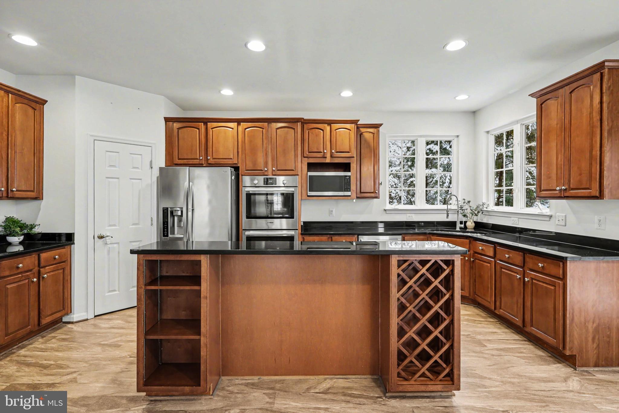 THE VILLAGES AT POTOMAC - Residential