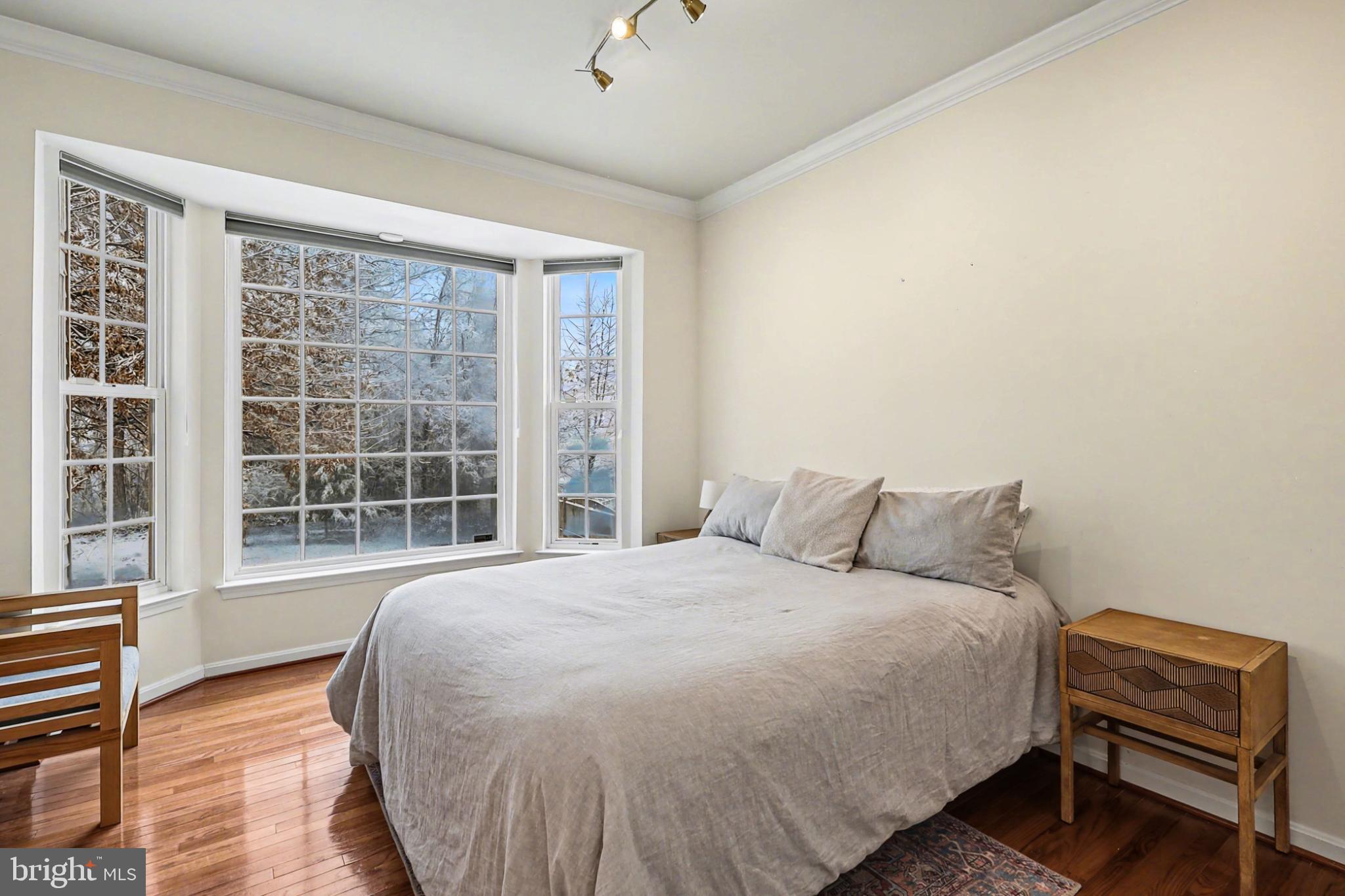 THE VILLAGES AT POTOMAC - Residential