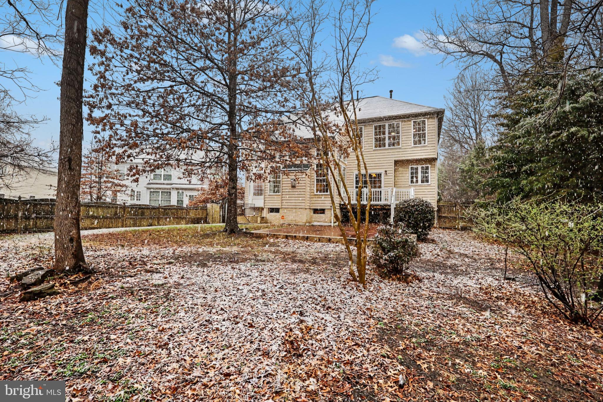 THE VILLAGES AT POTOMAC - Residential