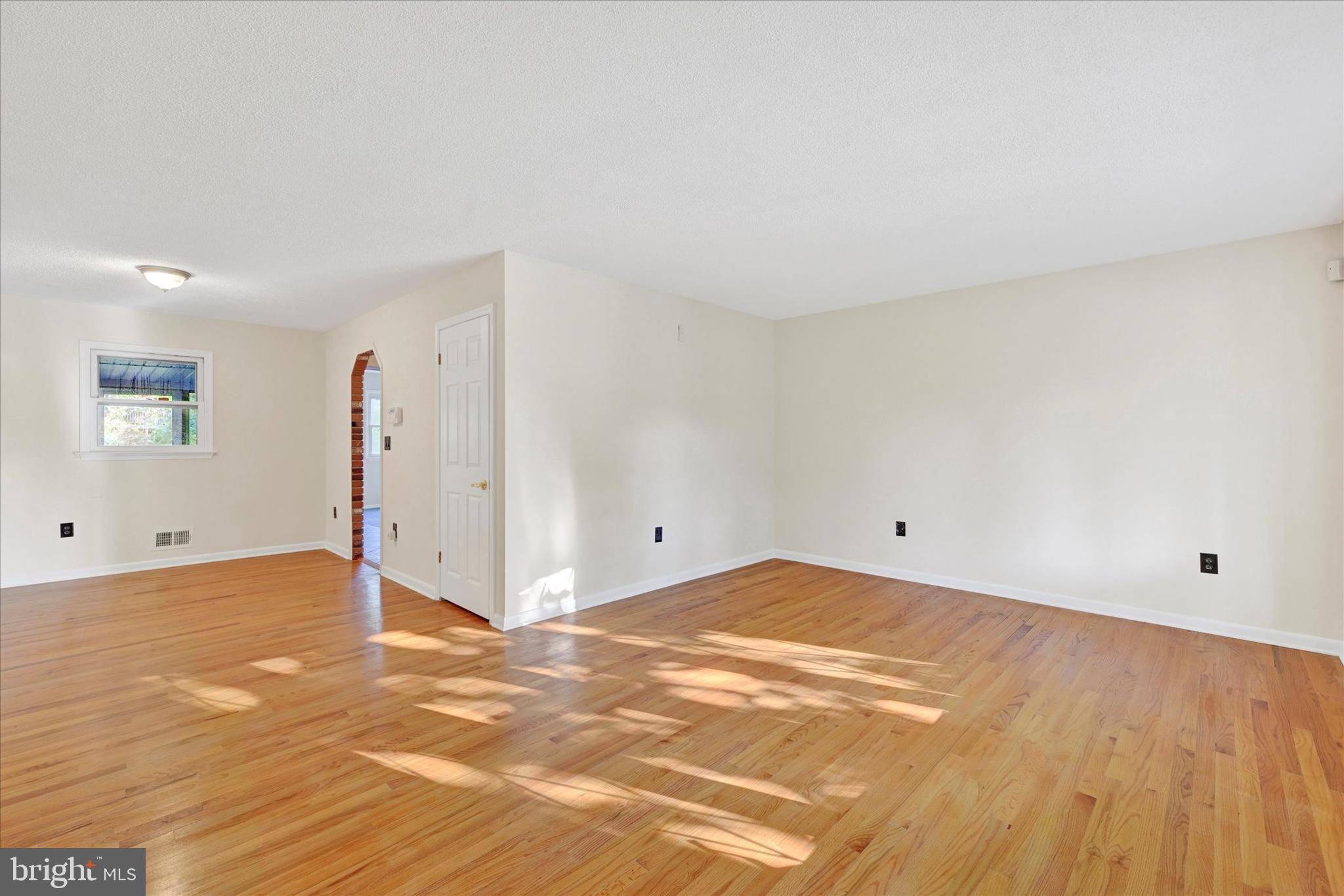 CHELSEA BEACH - Residential