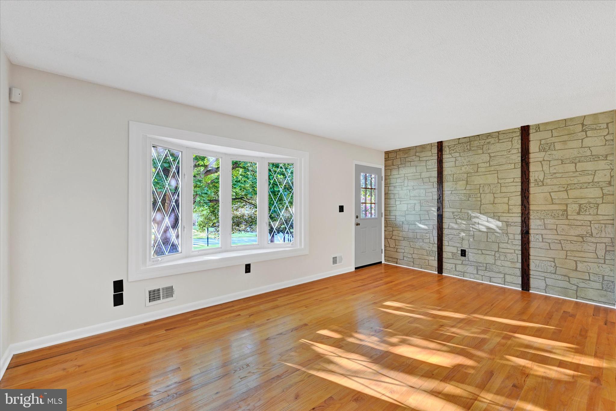 CHELSEA BEACH - Residential