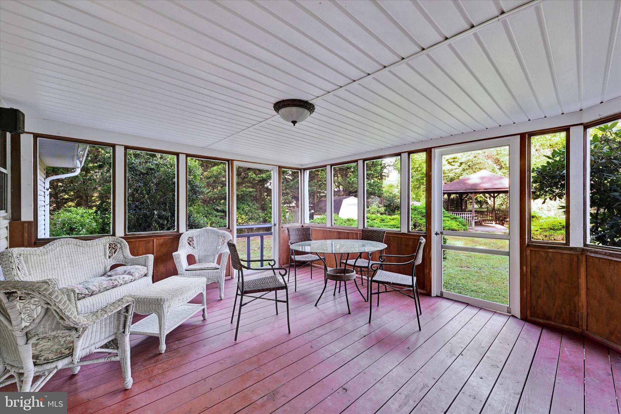 CHELSEA BEACH - Residential