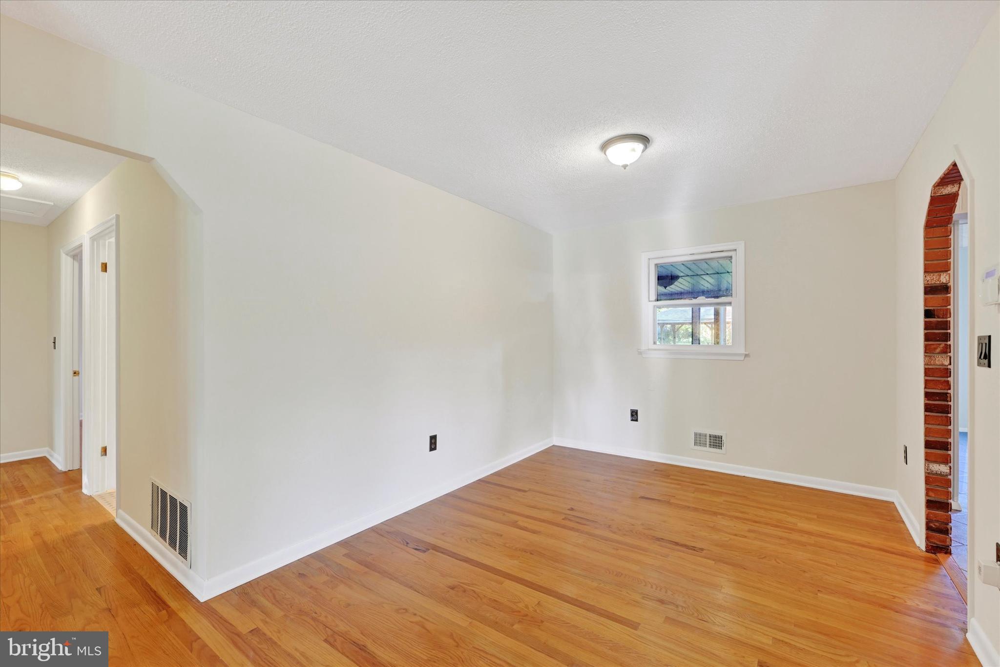 CHELSEA BEACH - Residential