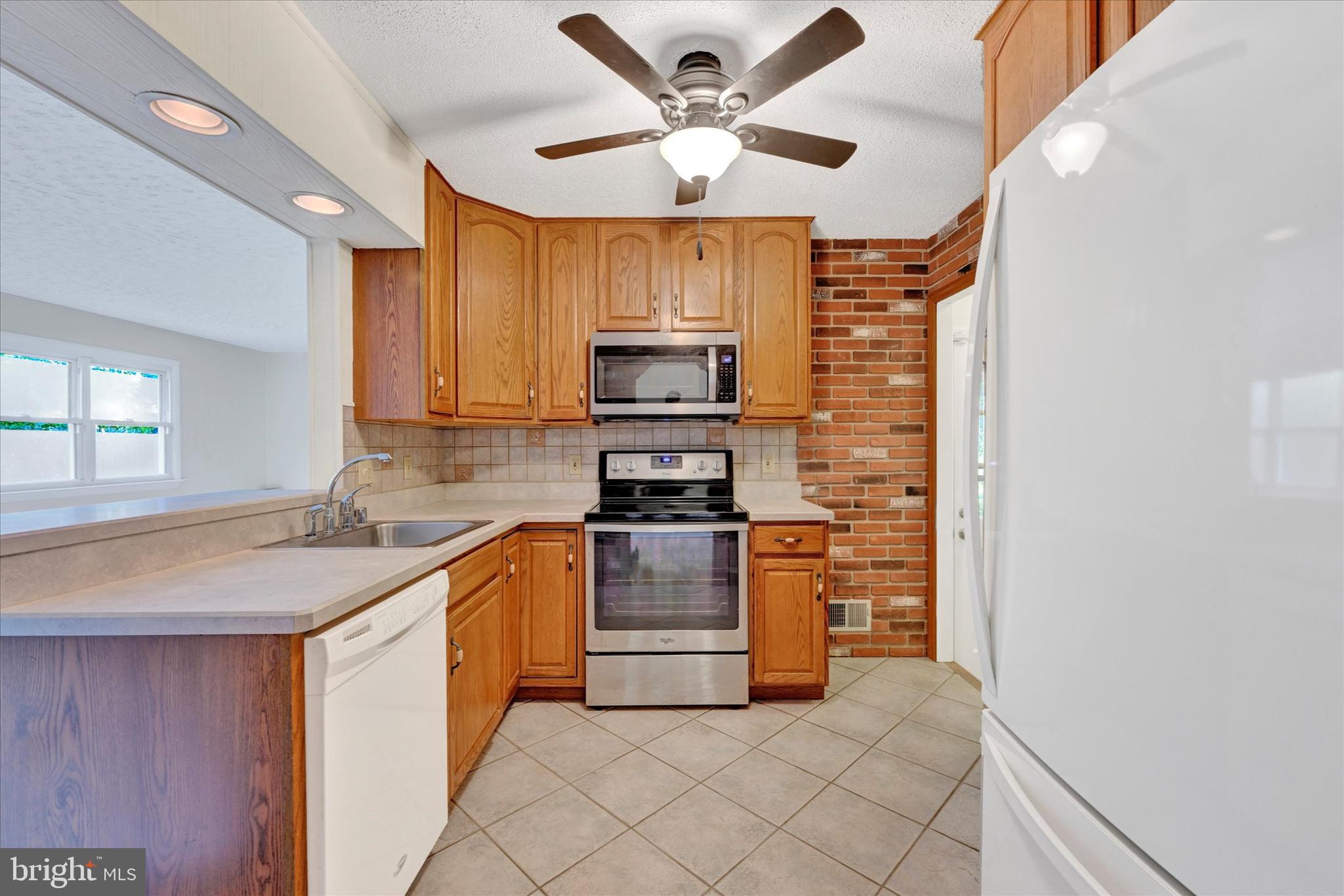 CHELSEA BEACH - Residential