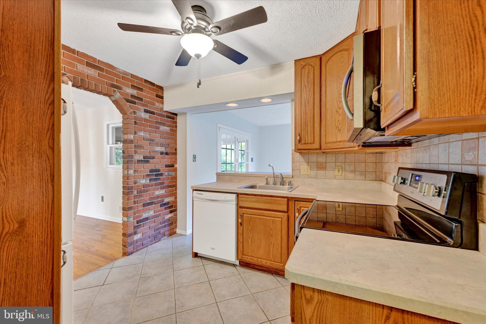 CHELSEA BEACH - Residential