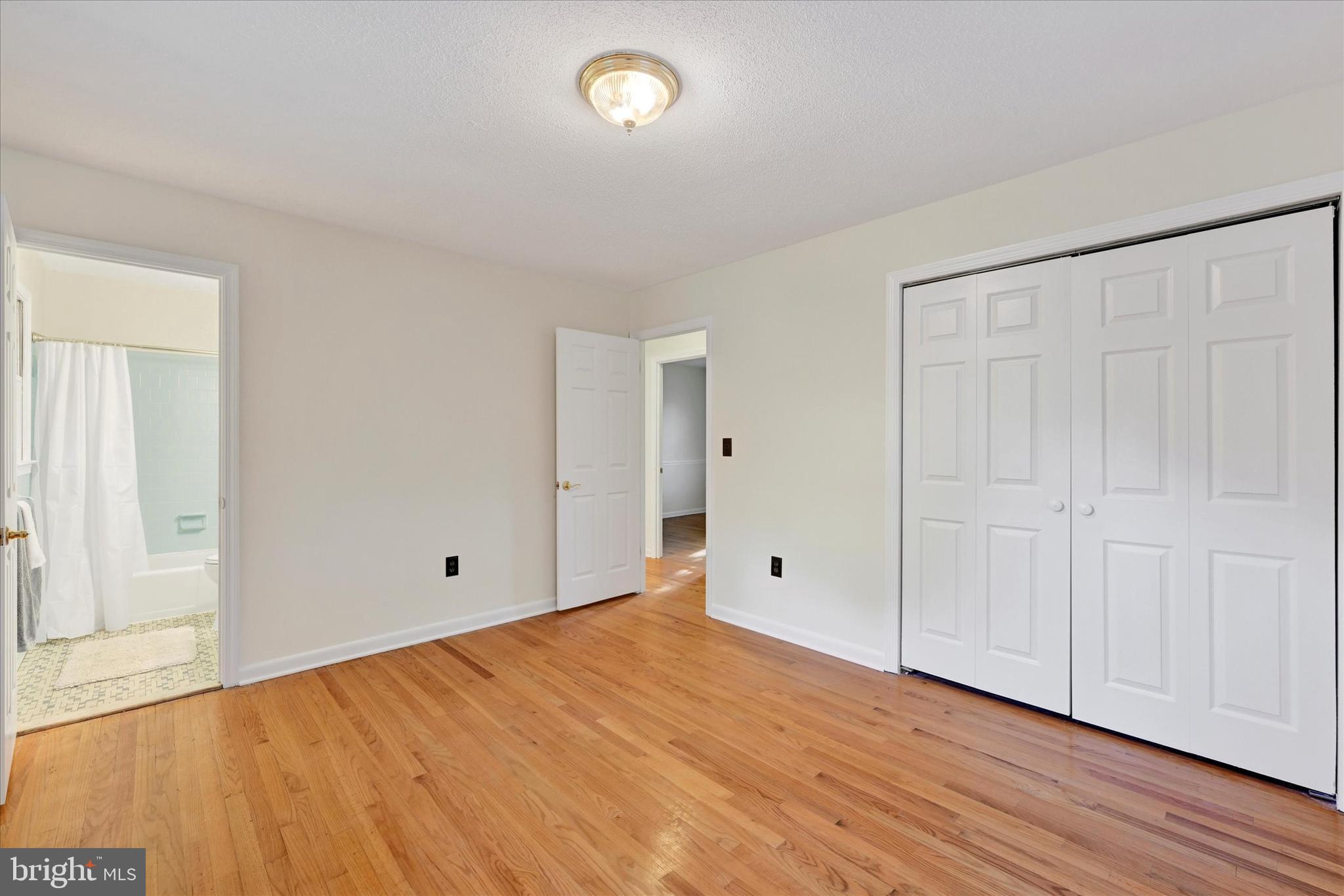 CHELSEA BEACH - Residential