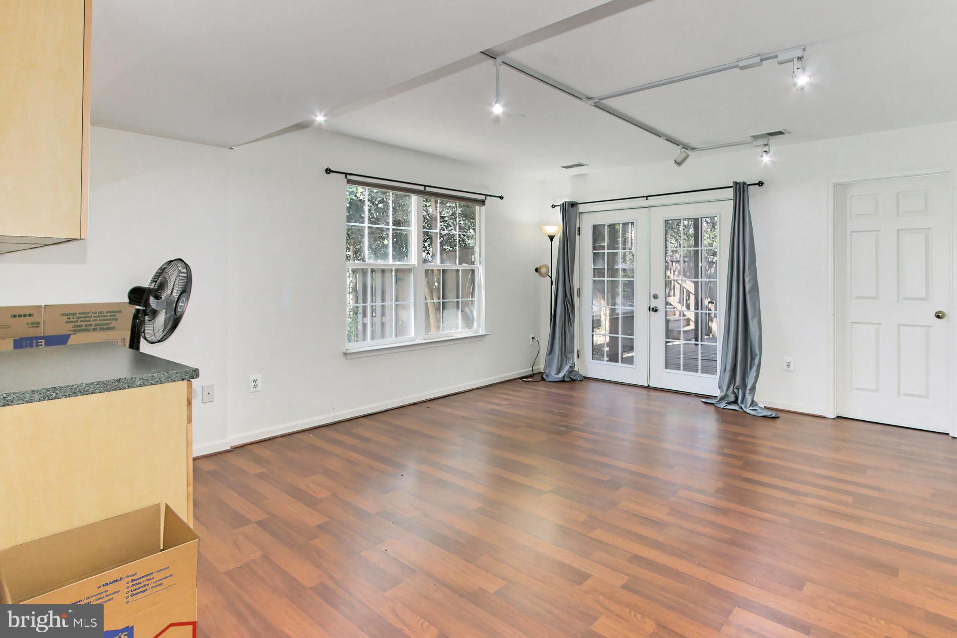 PARADISE - Residential