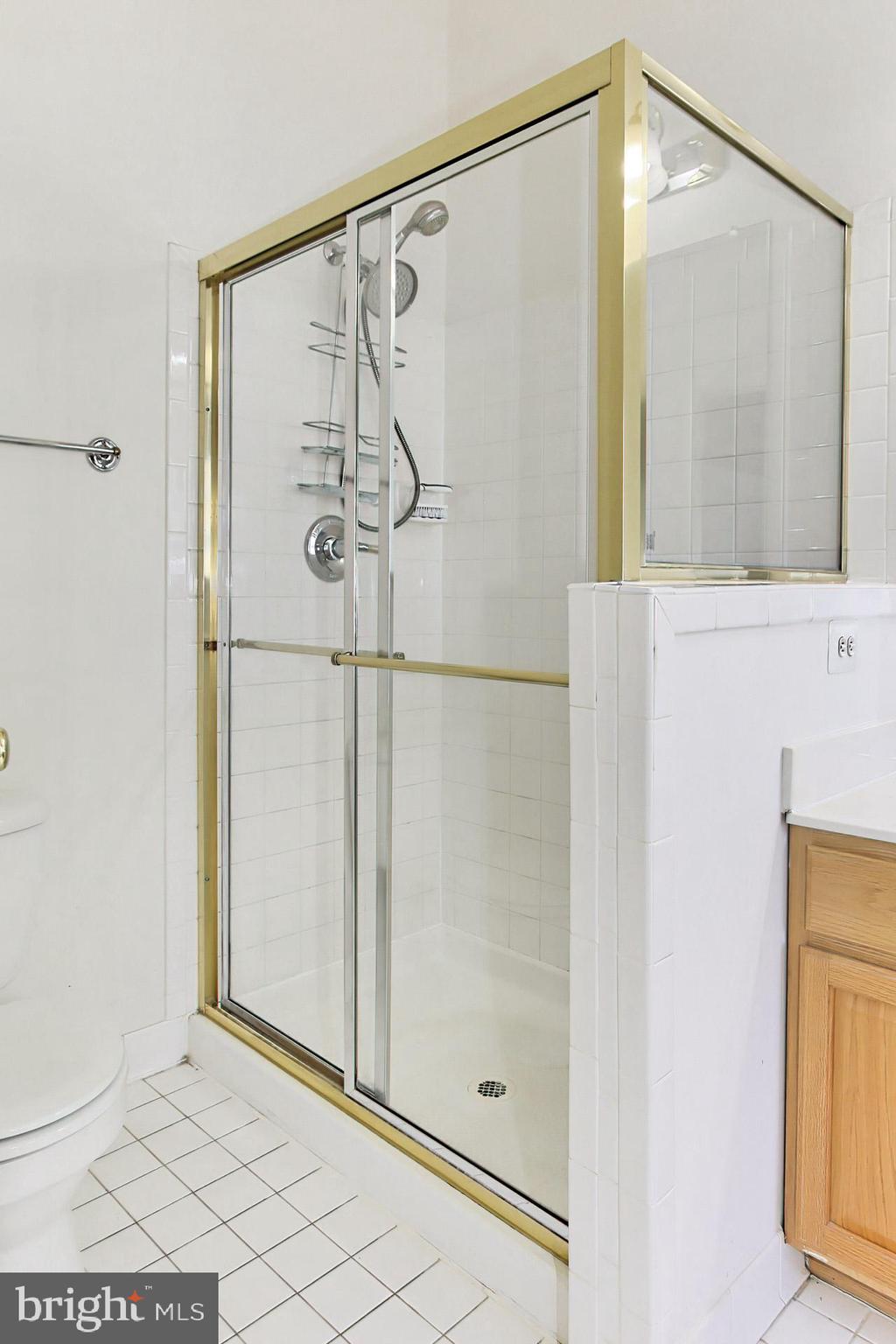 PARADISE - Residential