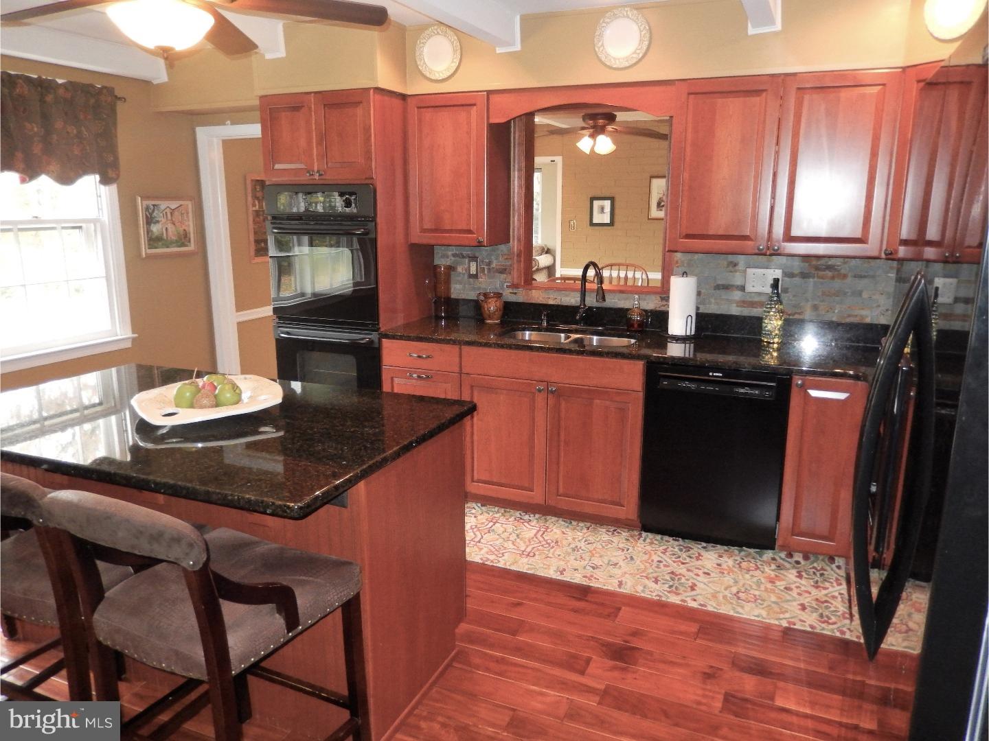 CANTERBURY WOODS - Residential