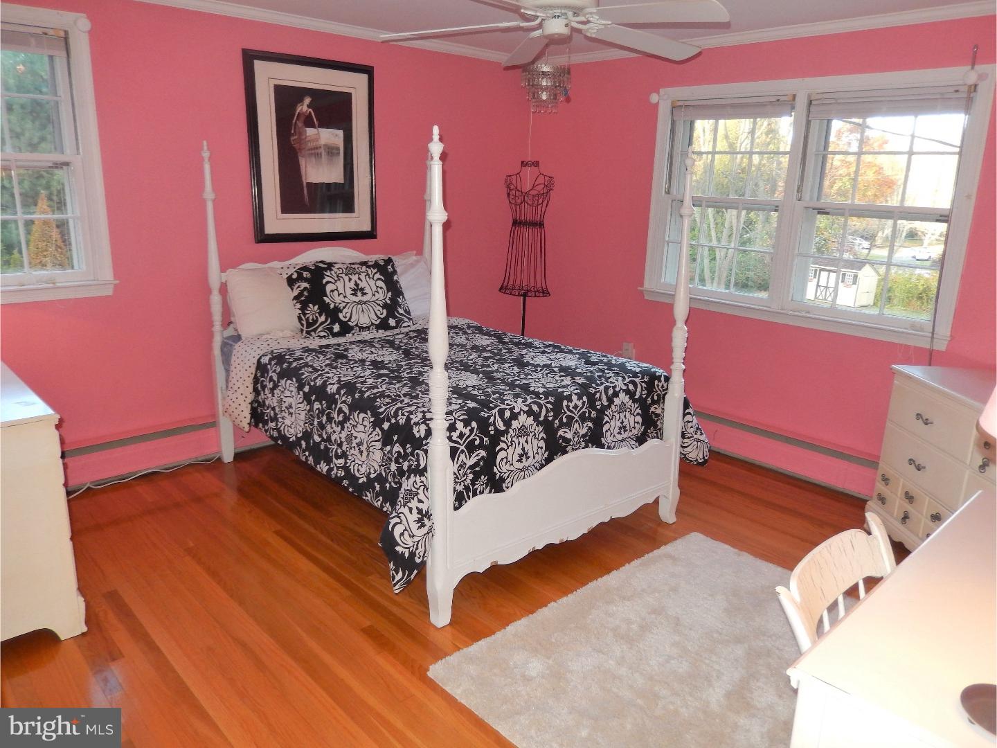 CANTERBURY WOODS - Residential