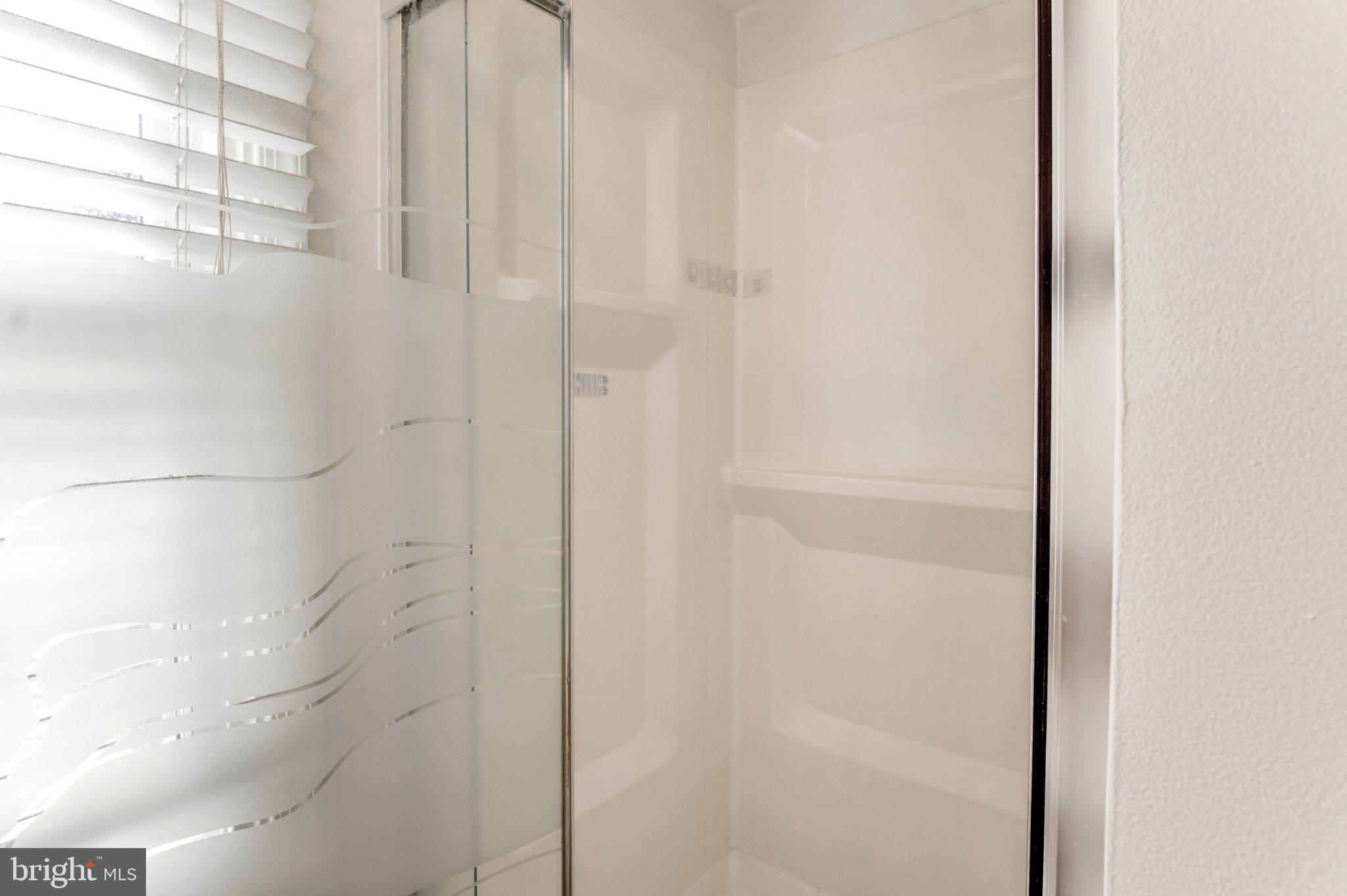 THE REACH - Residential