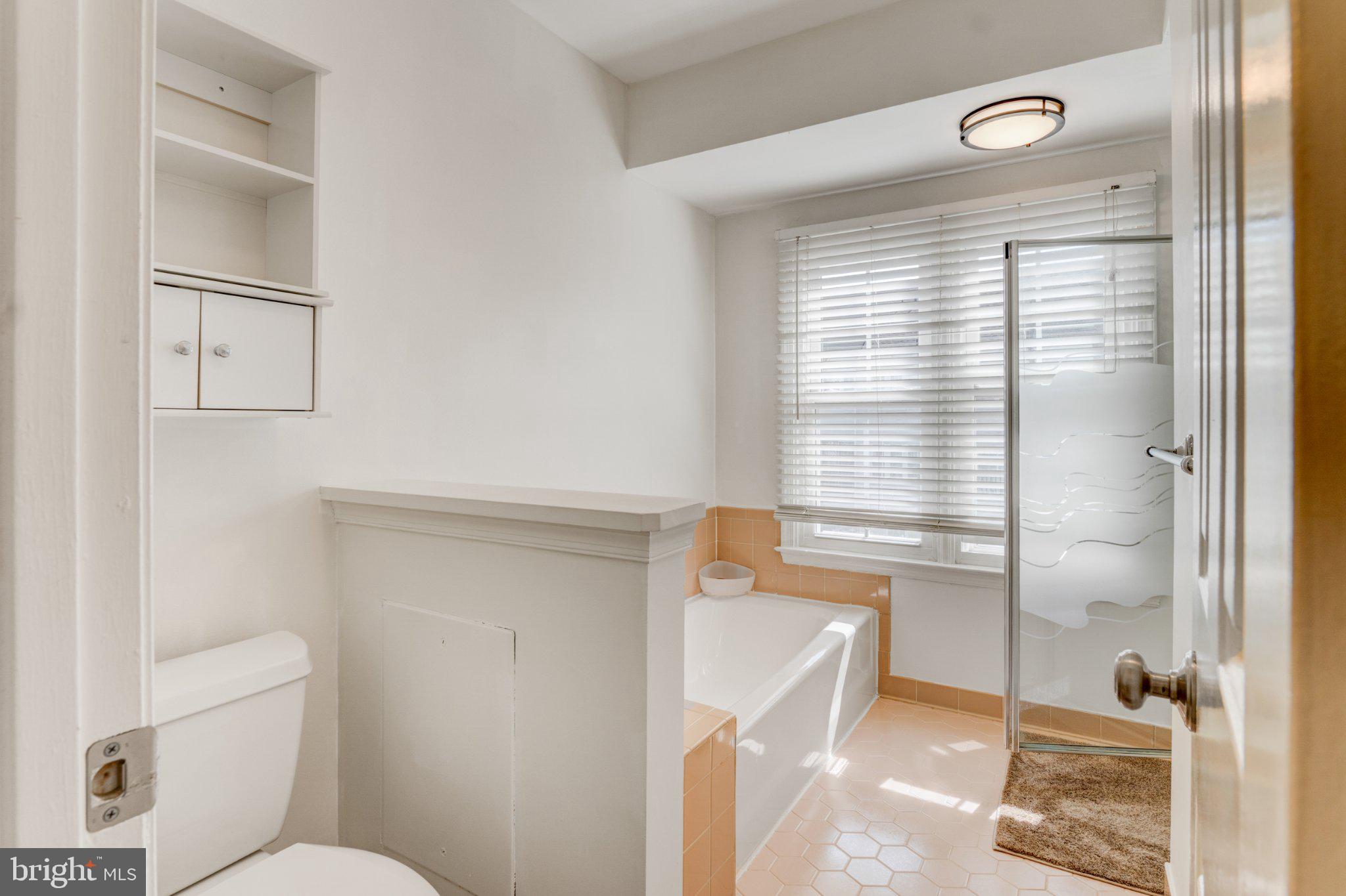 THE REACH - Residential