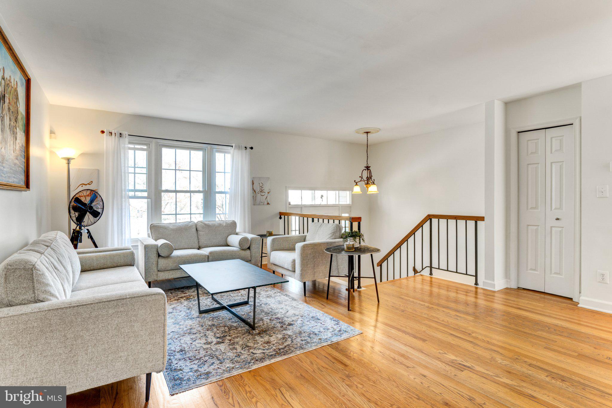 THE REACH - Residential