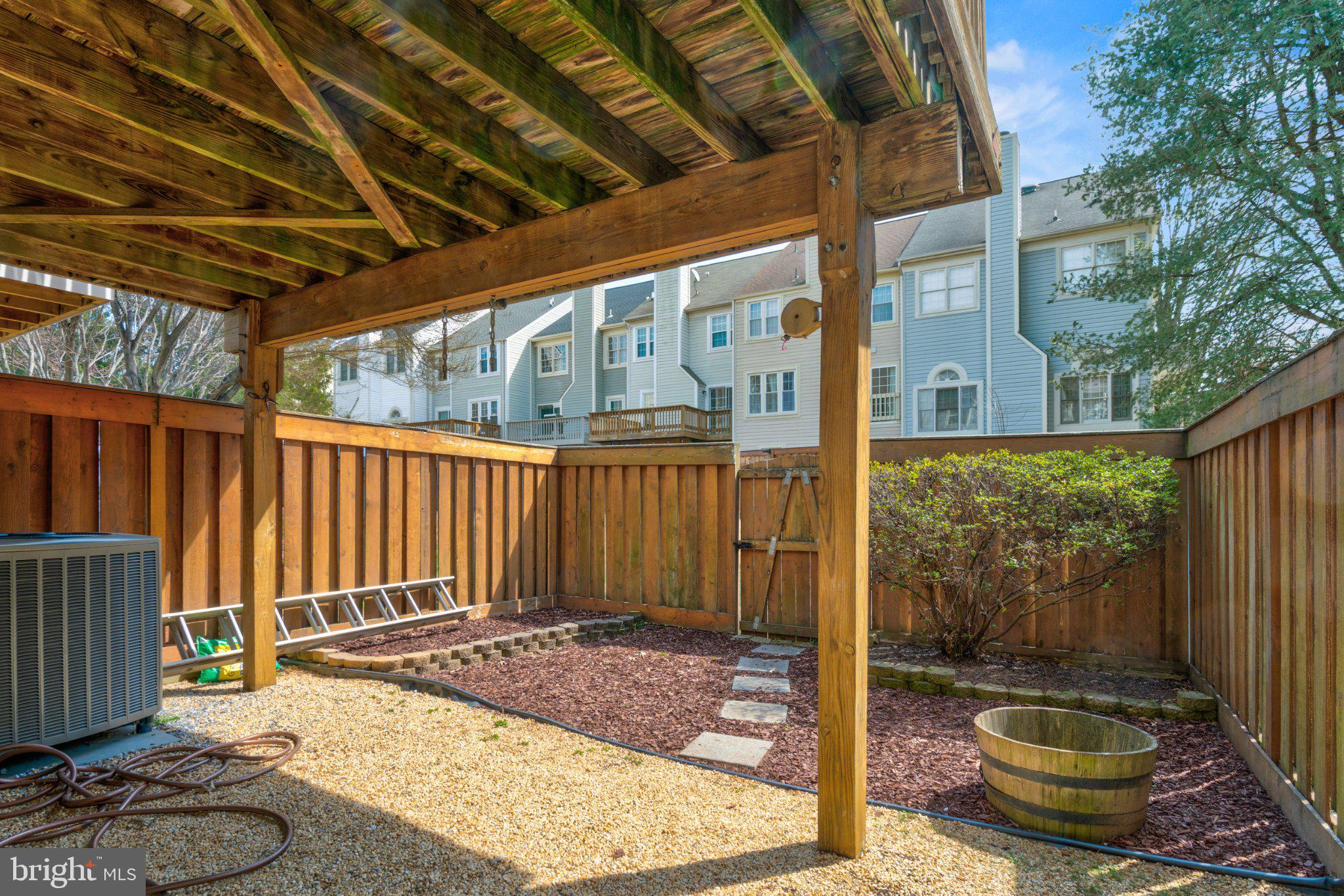 THE REACH - Residential