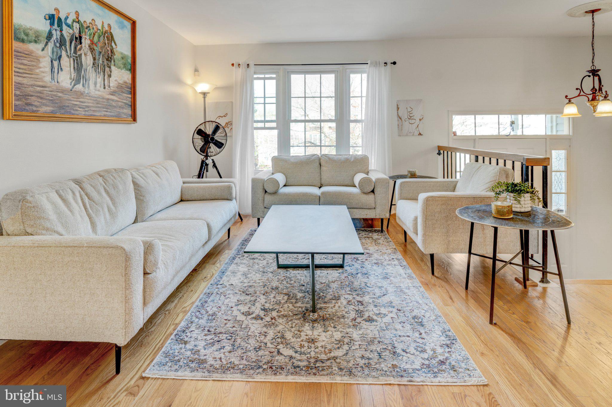 THE REACH - Residential