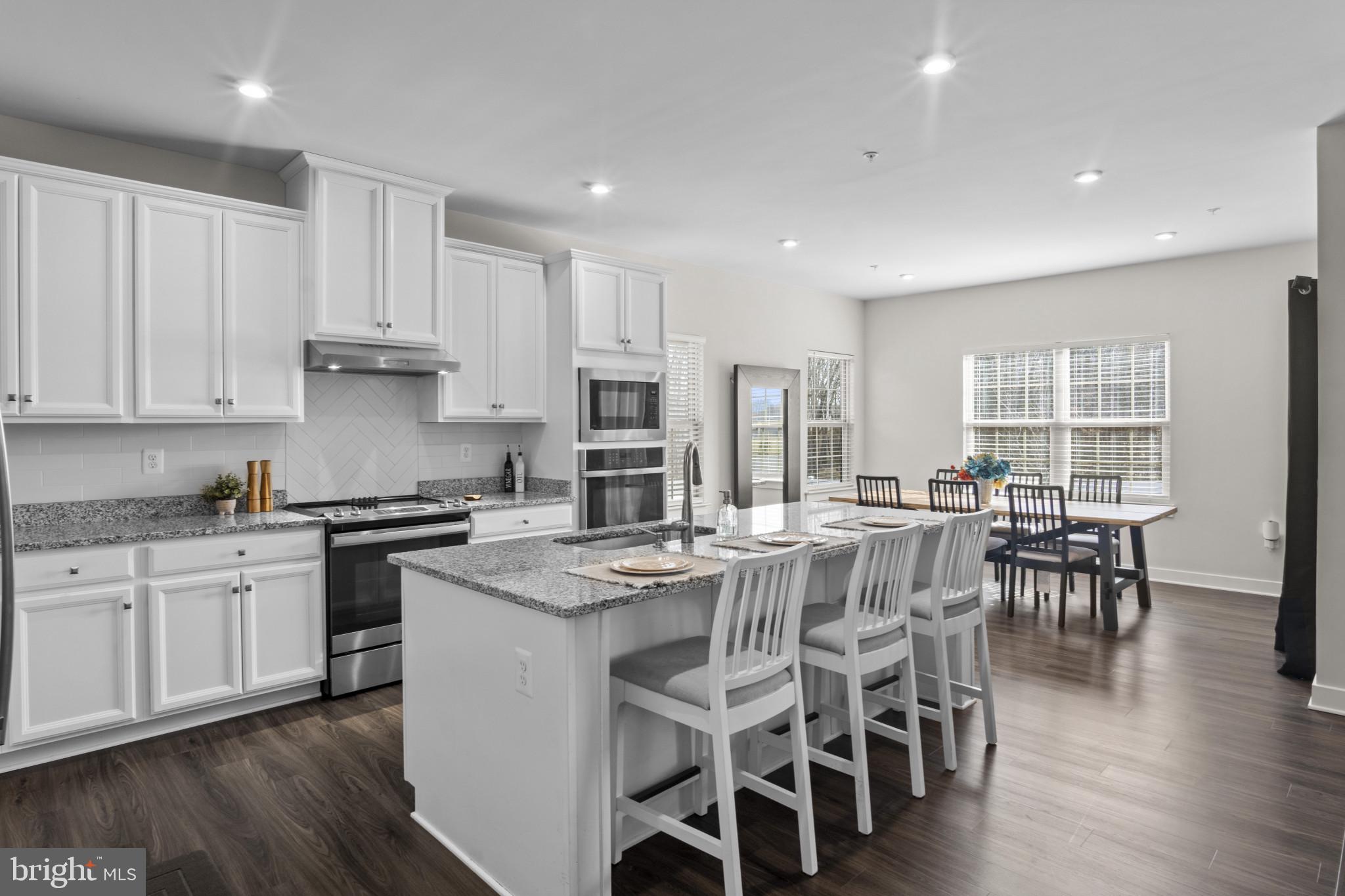 CANTER CREEK - Residential