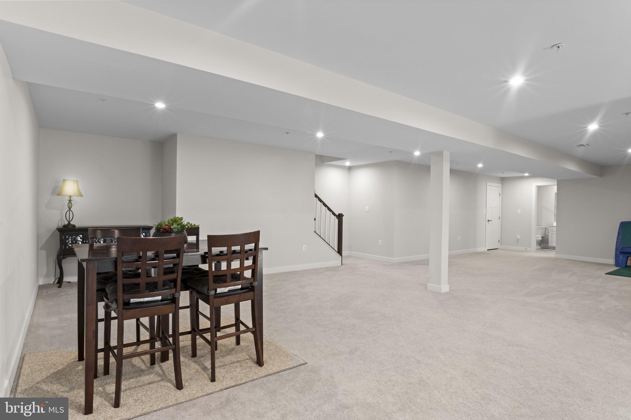 CANTER CREEK - Residential