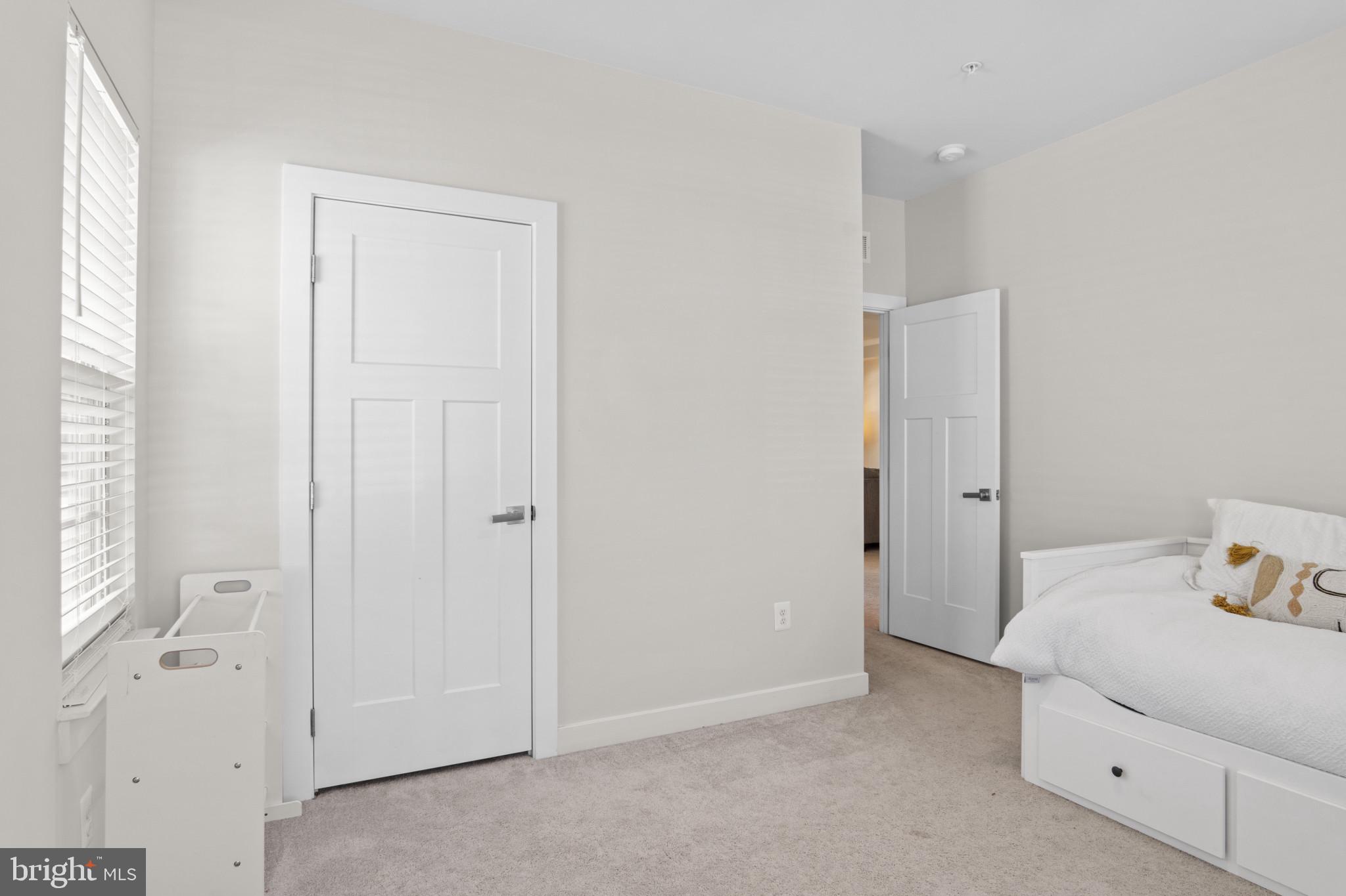 CANTER CREEK - Residential