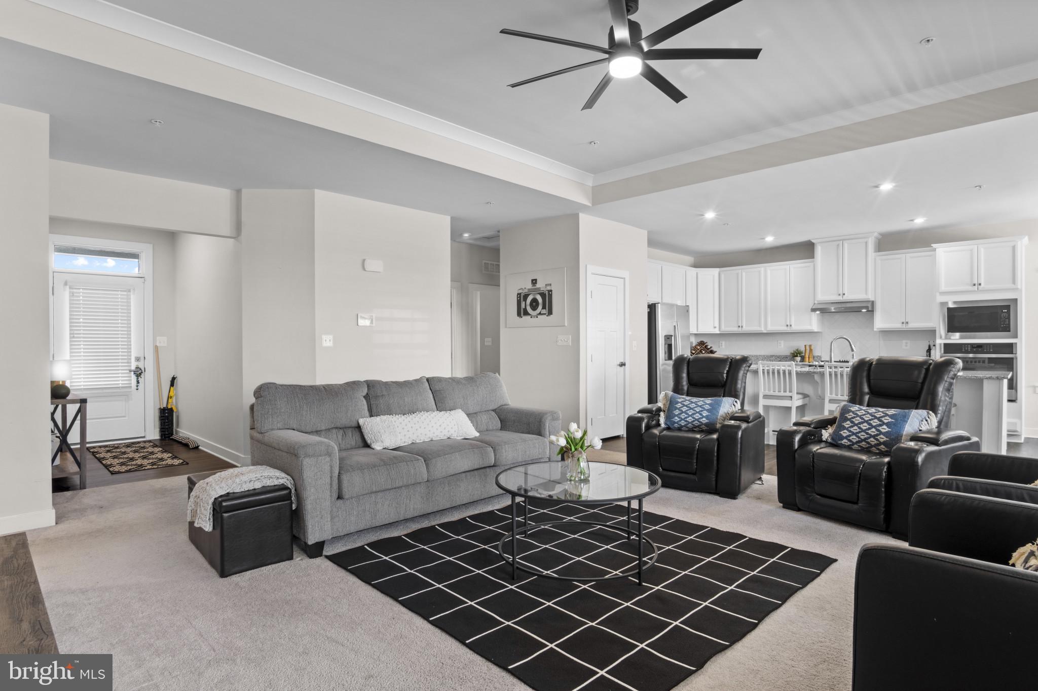 CANTER CREEK - Residential