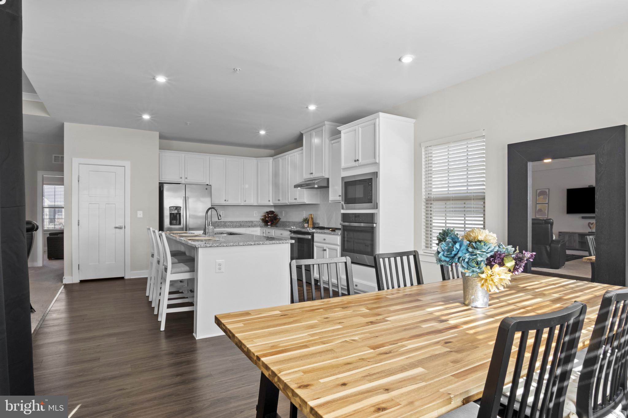 CANTER CREEK - Residential