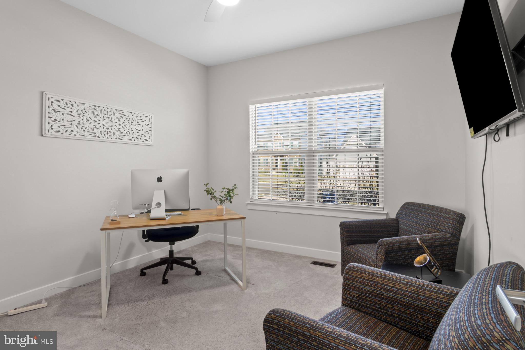 CANTER CREEK - Residential