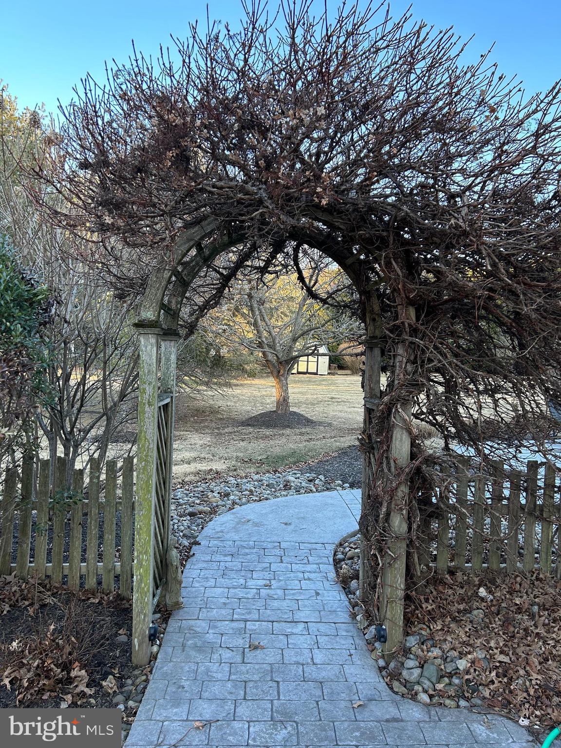 IRON GATE - Residential