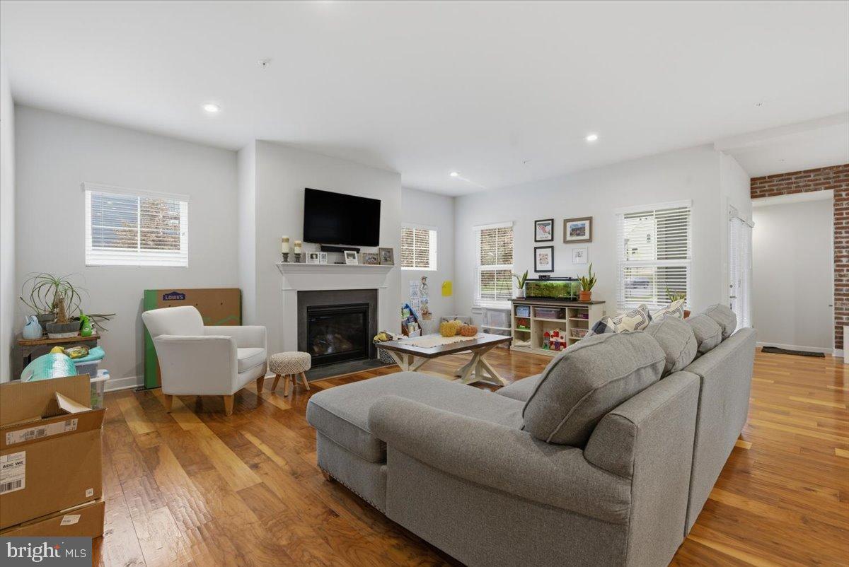 2075 RIVER HERITAGE BOULEVARD