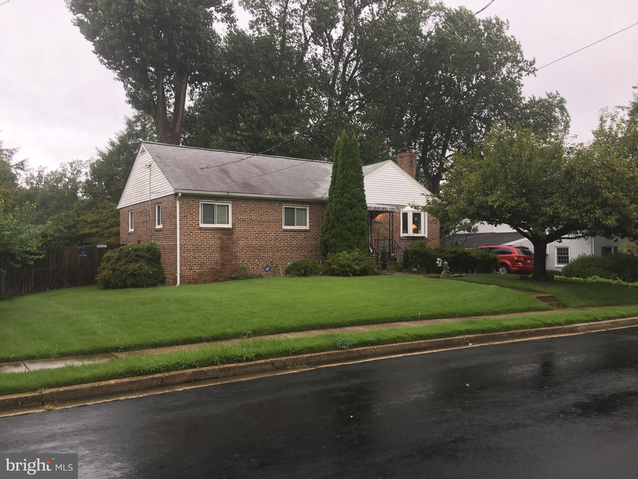 BROYHILL HILLS - Residential