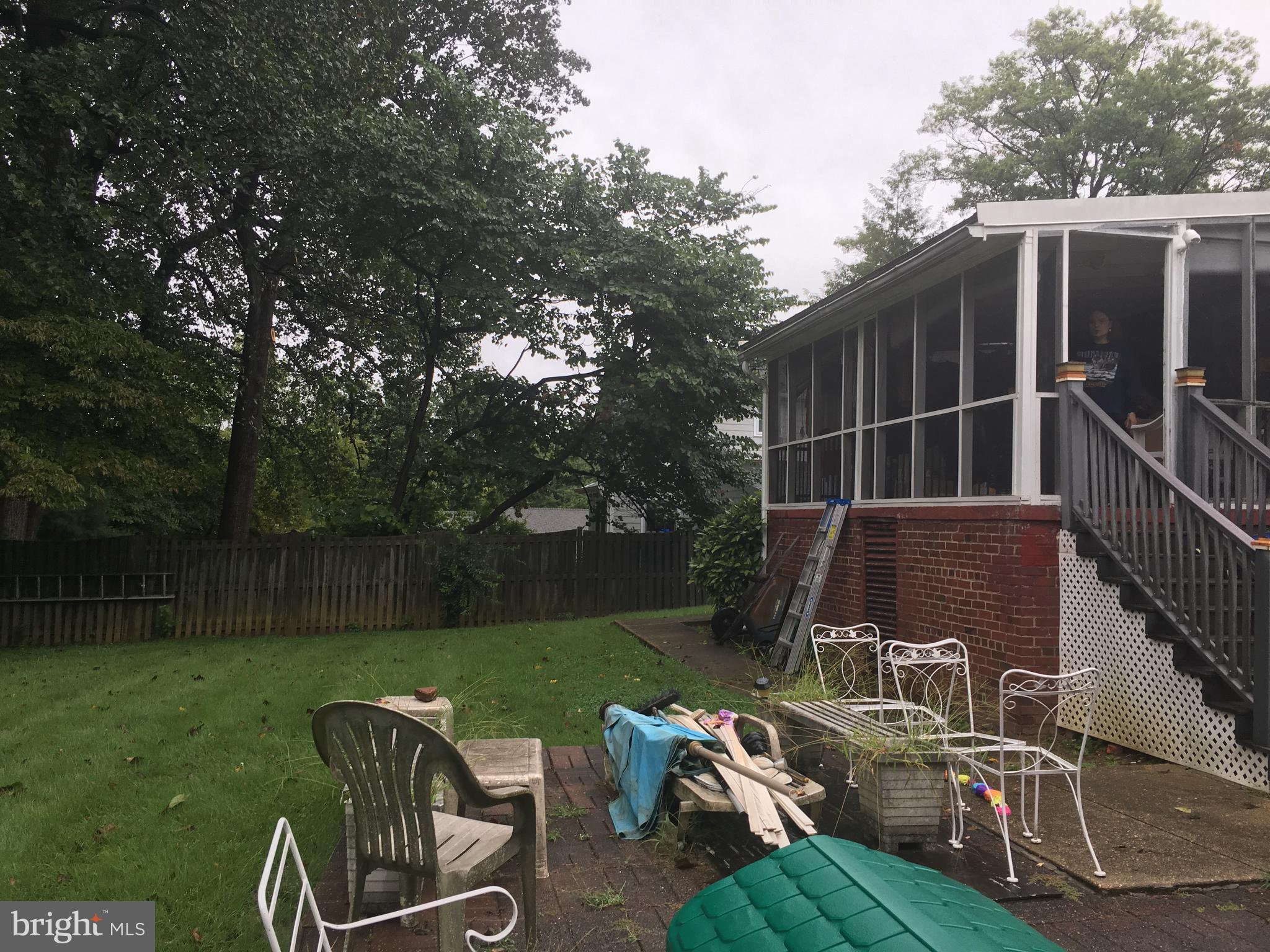 BROYHILL HILLS - Residential