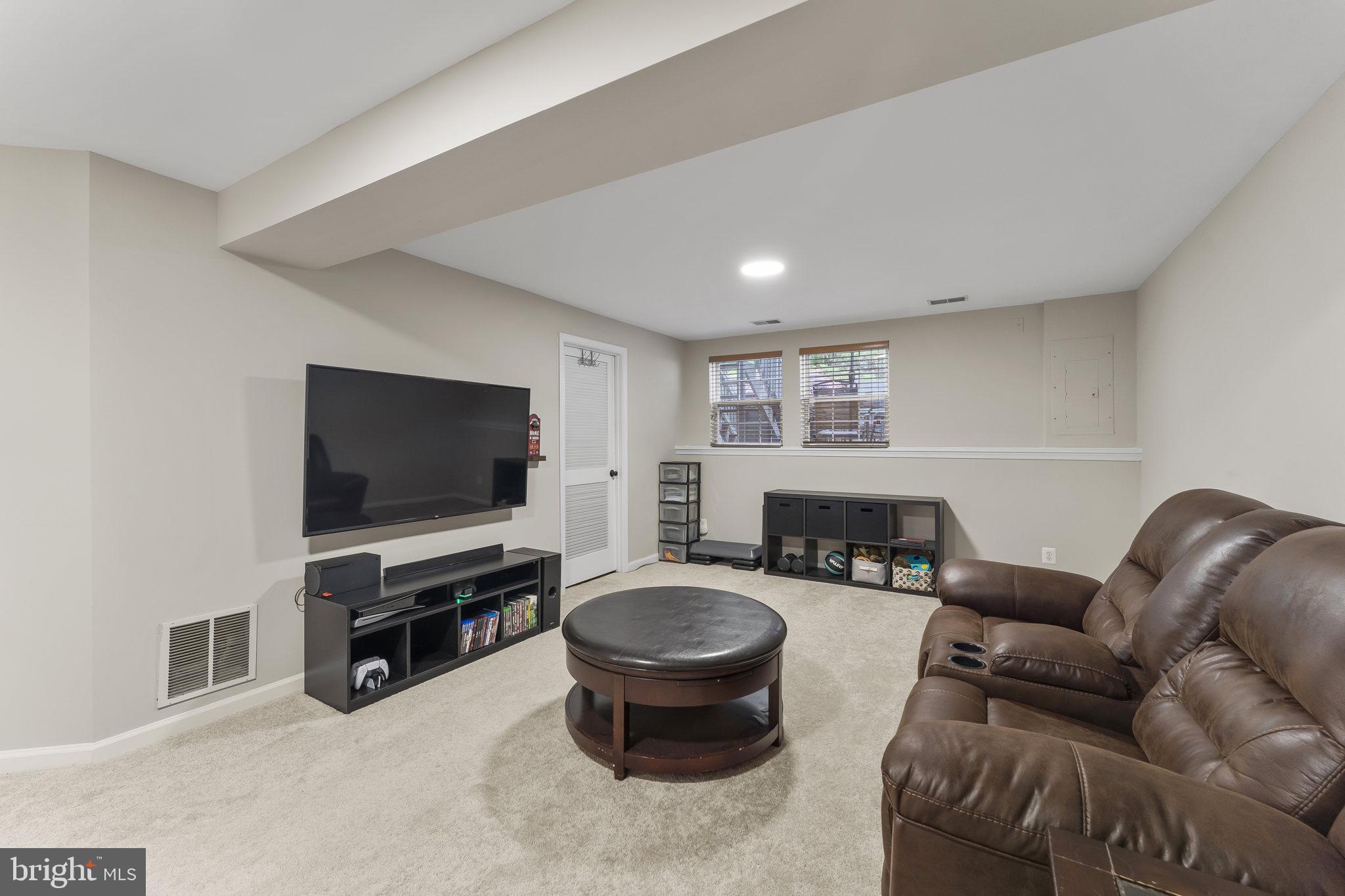 GREENHILL CROSSING - Residential