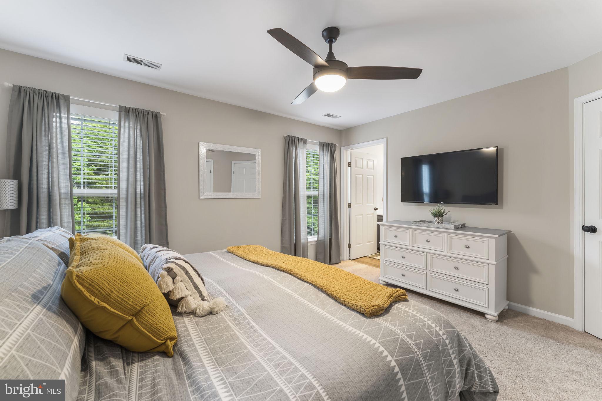 GREENHILL CROSSING - Residential