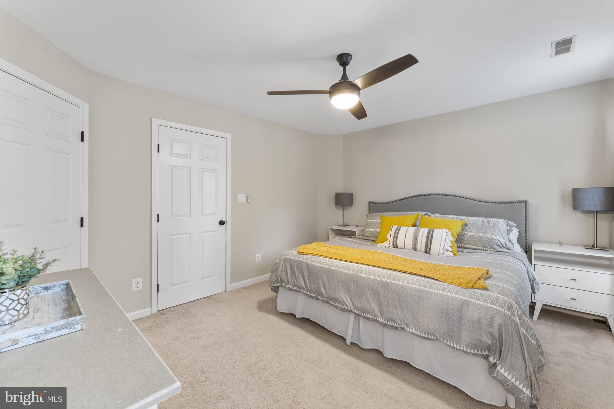 GREENHILL CROSSING - Residential