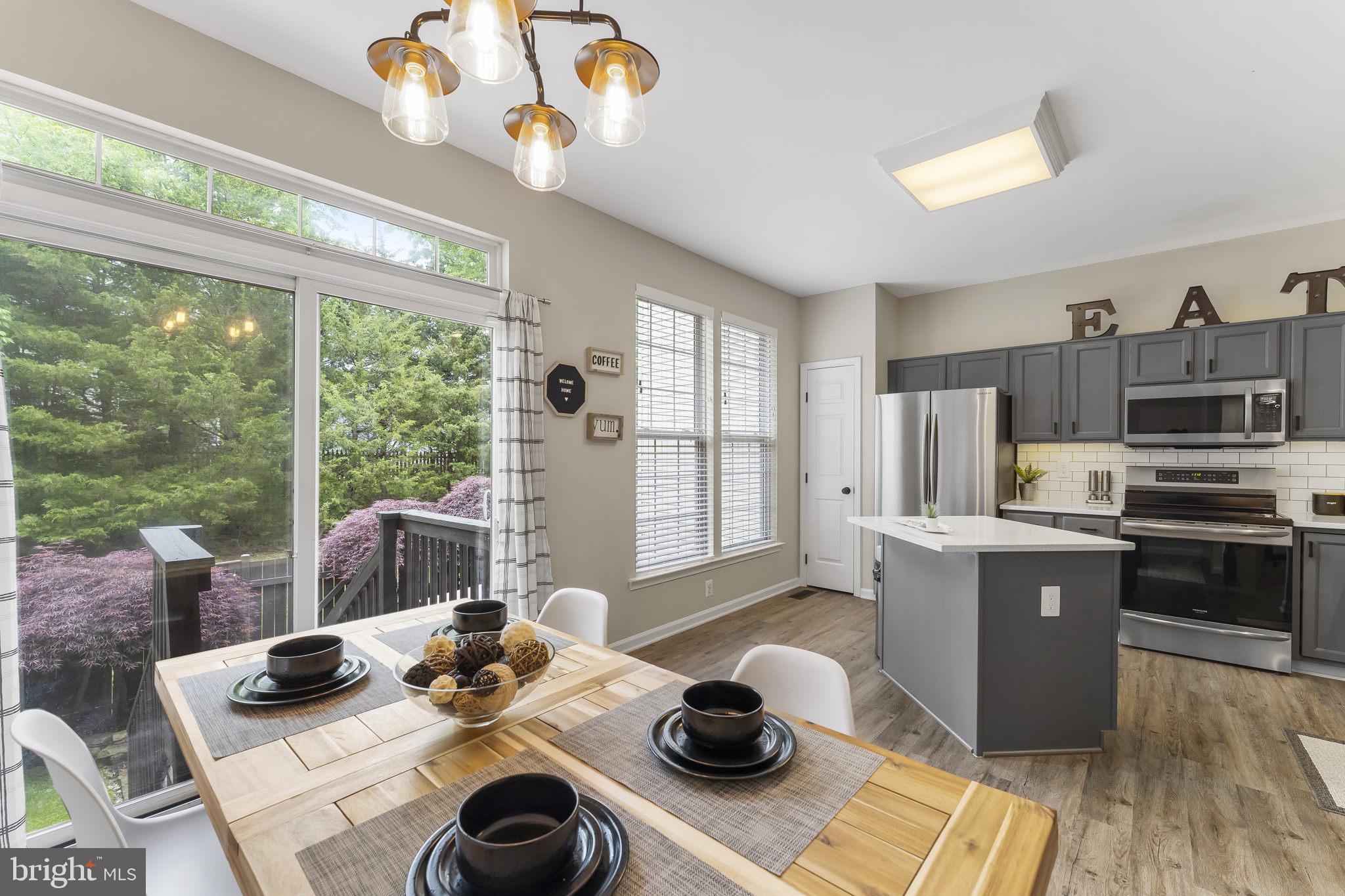 GREENHILL CROSSING - Residential