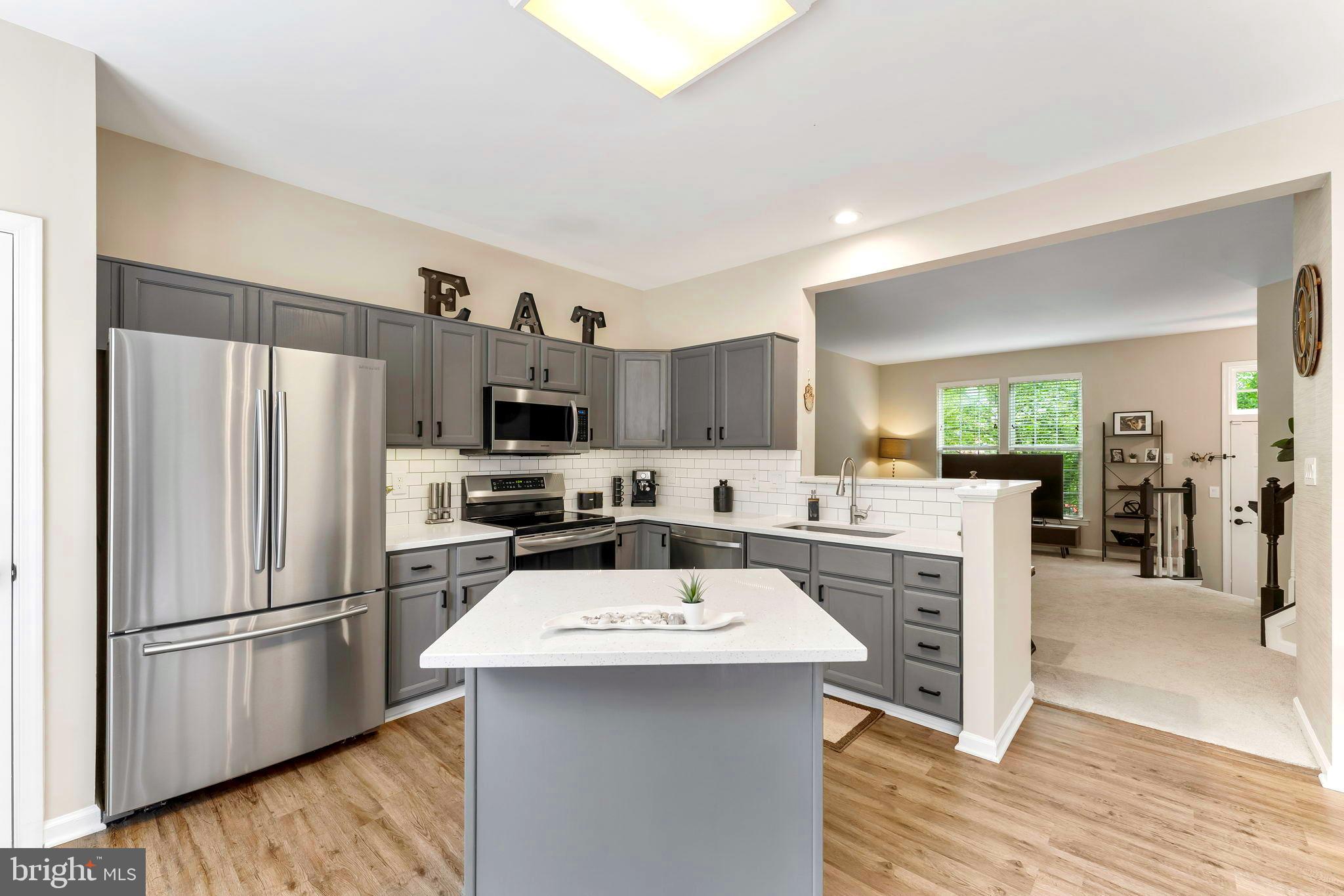 GREENHILL CROSSING - Residential