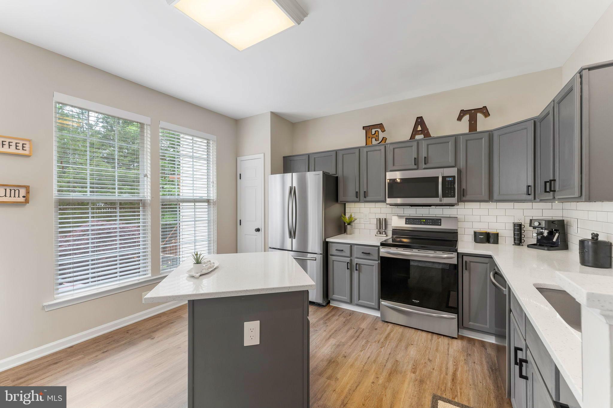 GREENHILL CROSSING - Residential