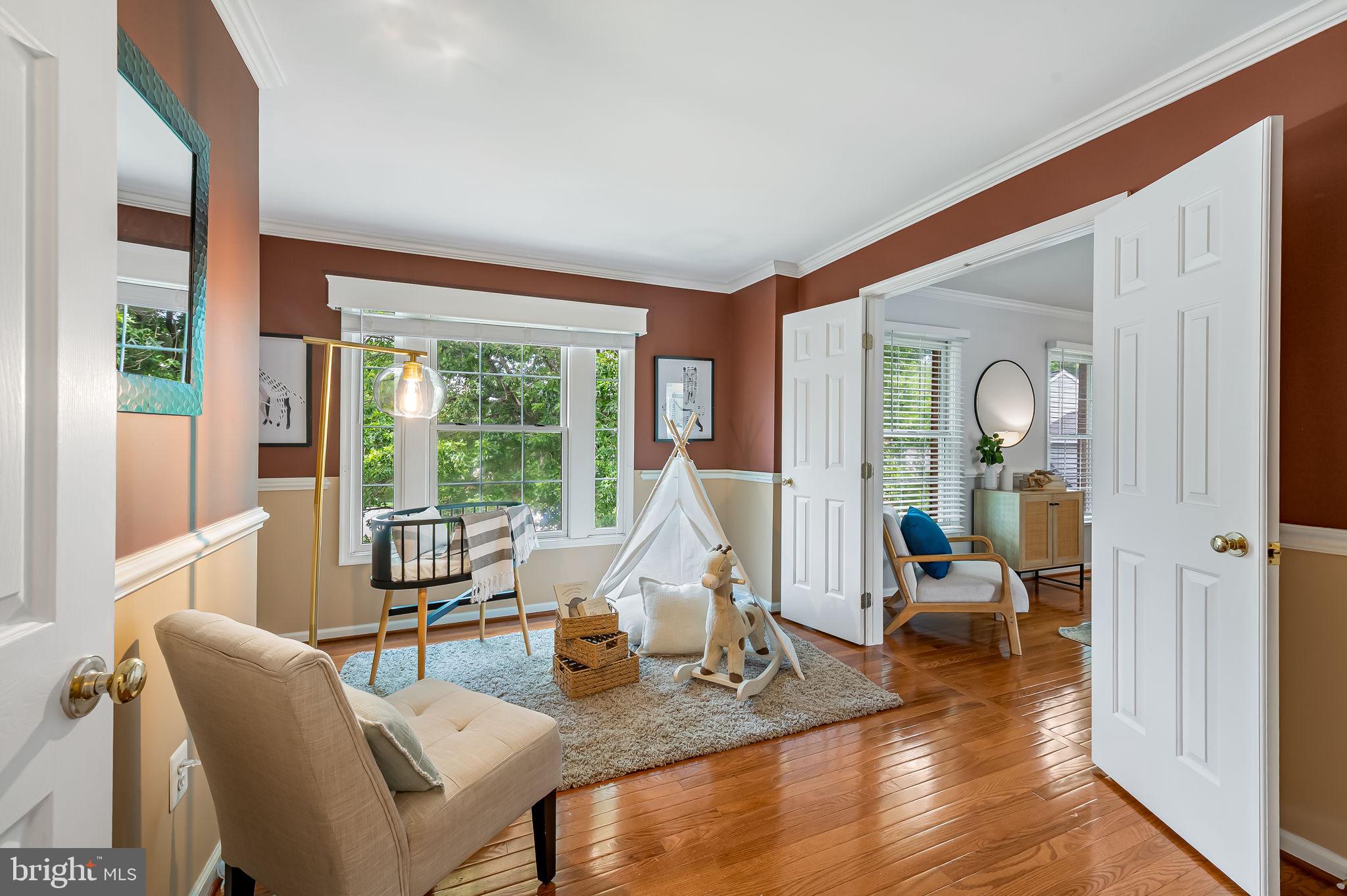 KINGS CHARTER - Residential