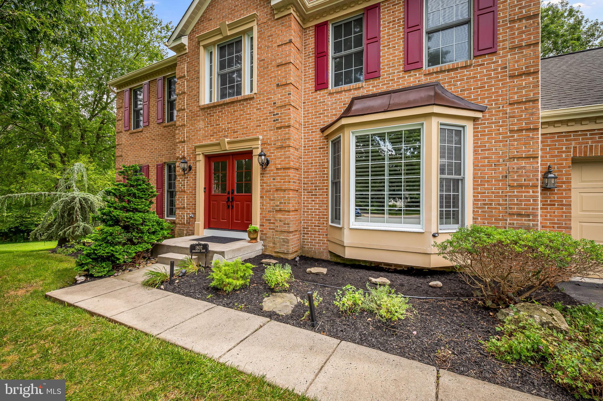 1802 FIELDWEST COURT