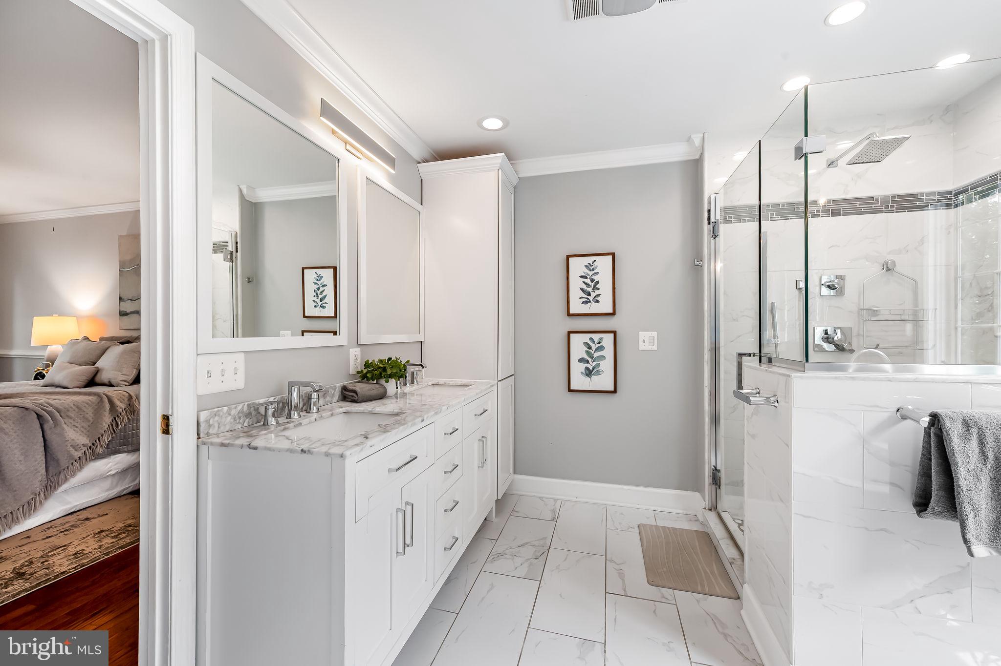 KINGS CHARTER - Residential