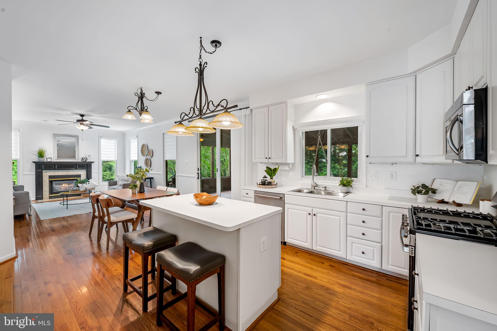 KINGS CHARTER - Residential