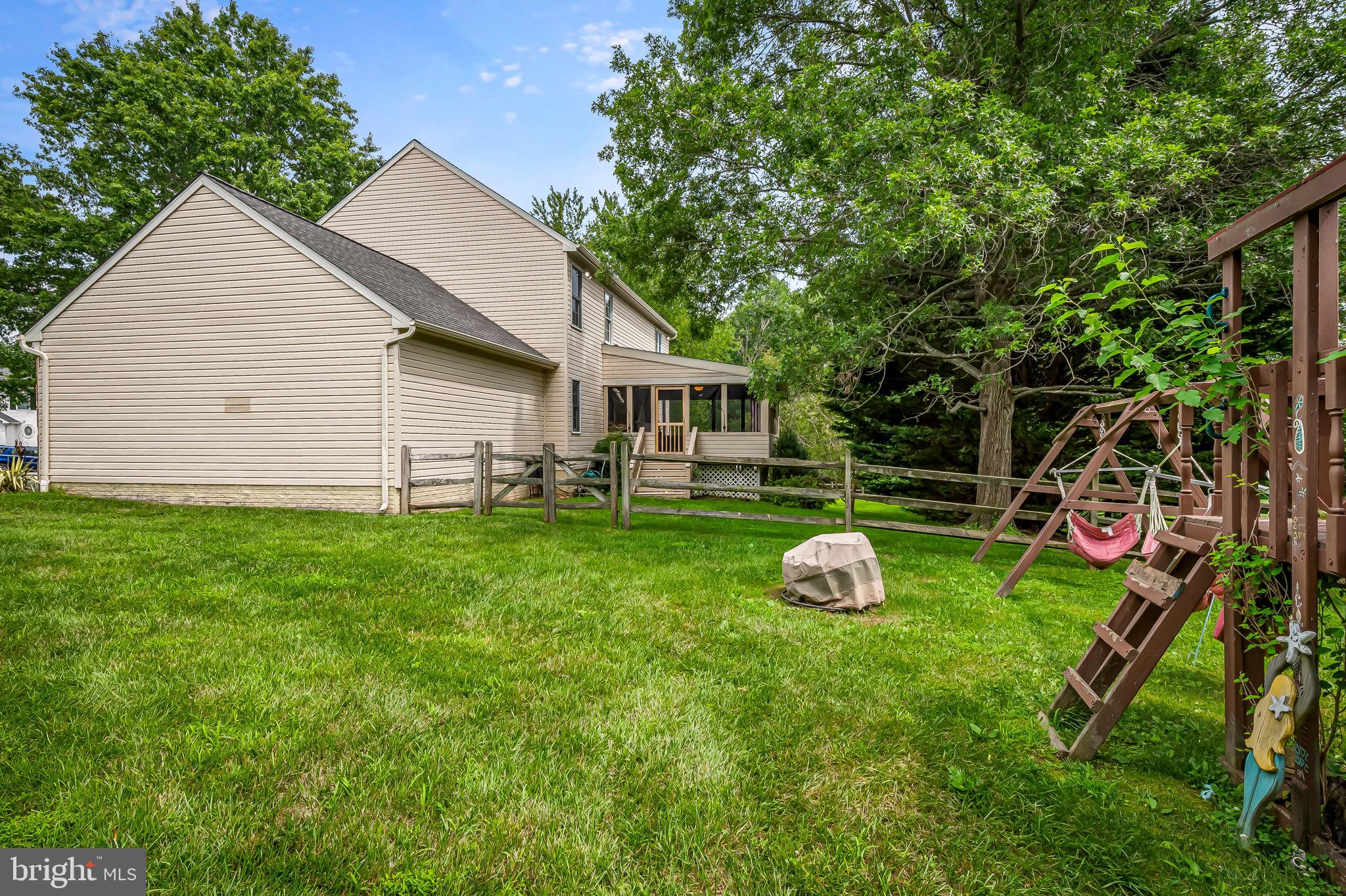 KINGS CHARTER - Residential