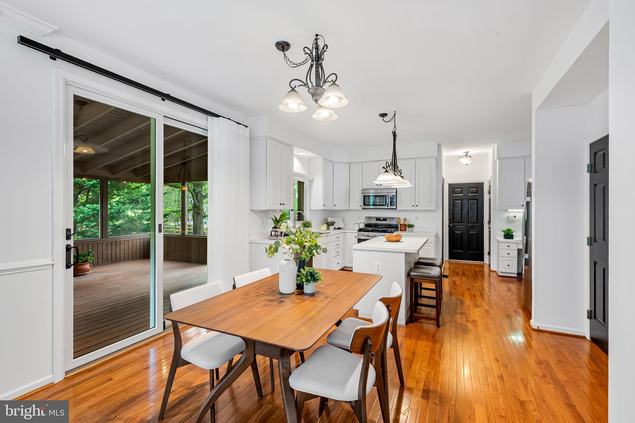 KINGS CHARTER - Residential