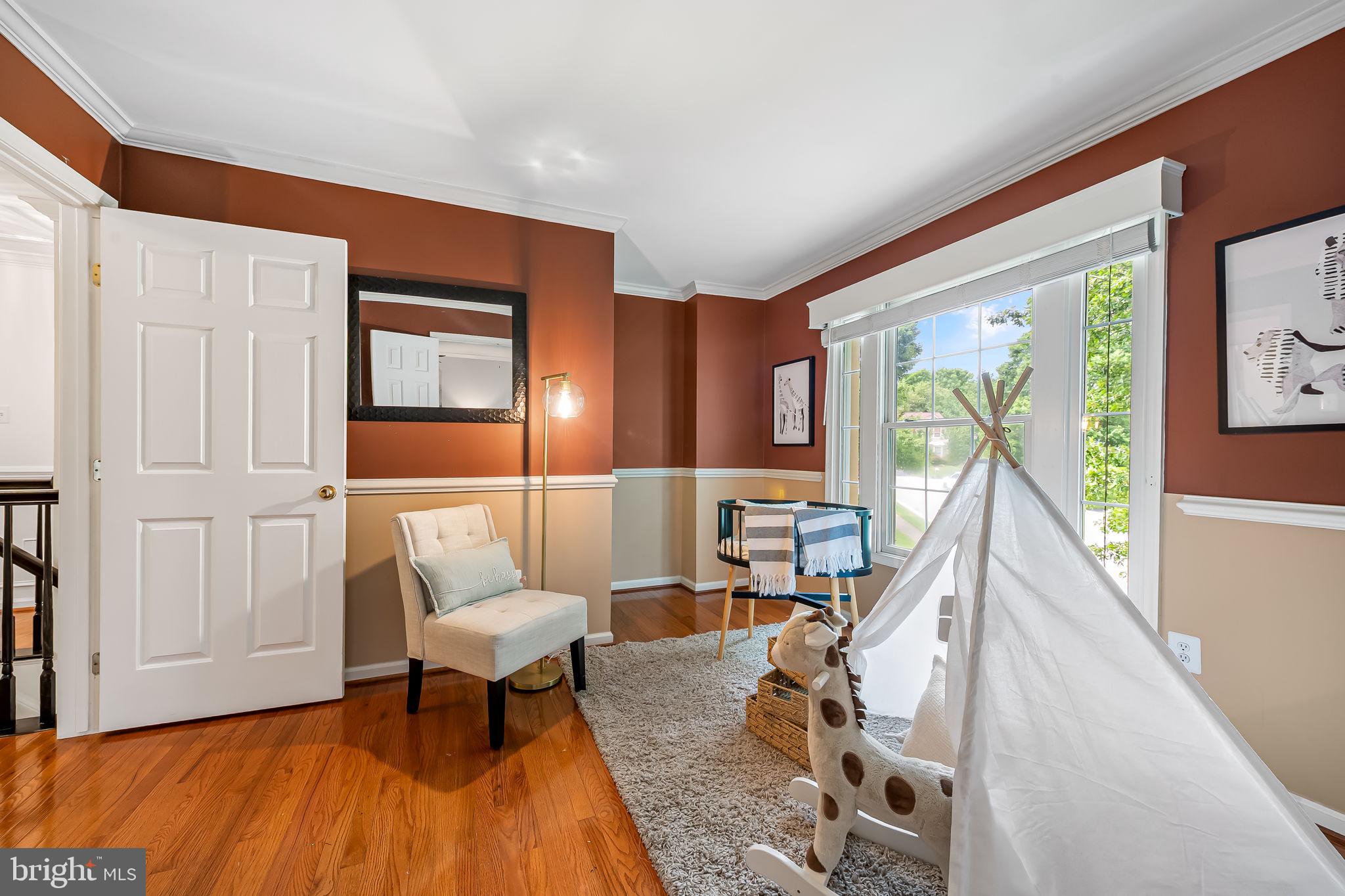 KINGS CHARTER - Residential