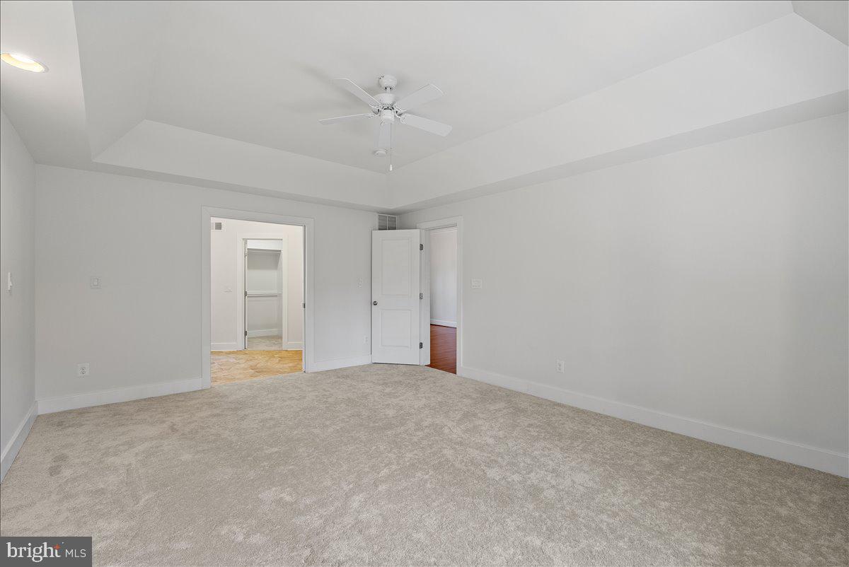 CHESTNUT HILL - Residential Lease