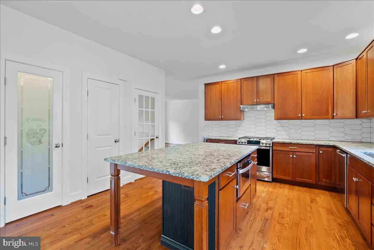 CHESTNUT HILL - Residential Lease