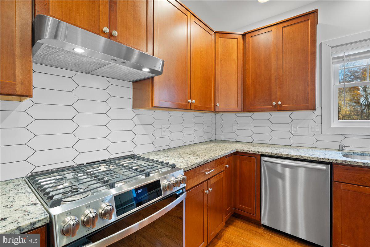 CHESTNUT HILL - Residential Lease