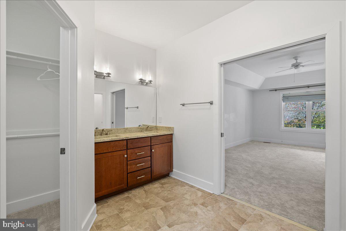 CHESTNUT HILL - Residential Lease