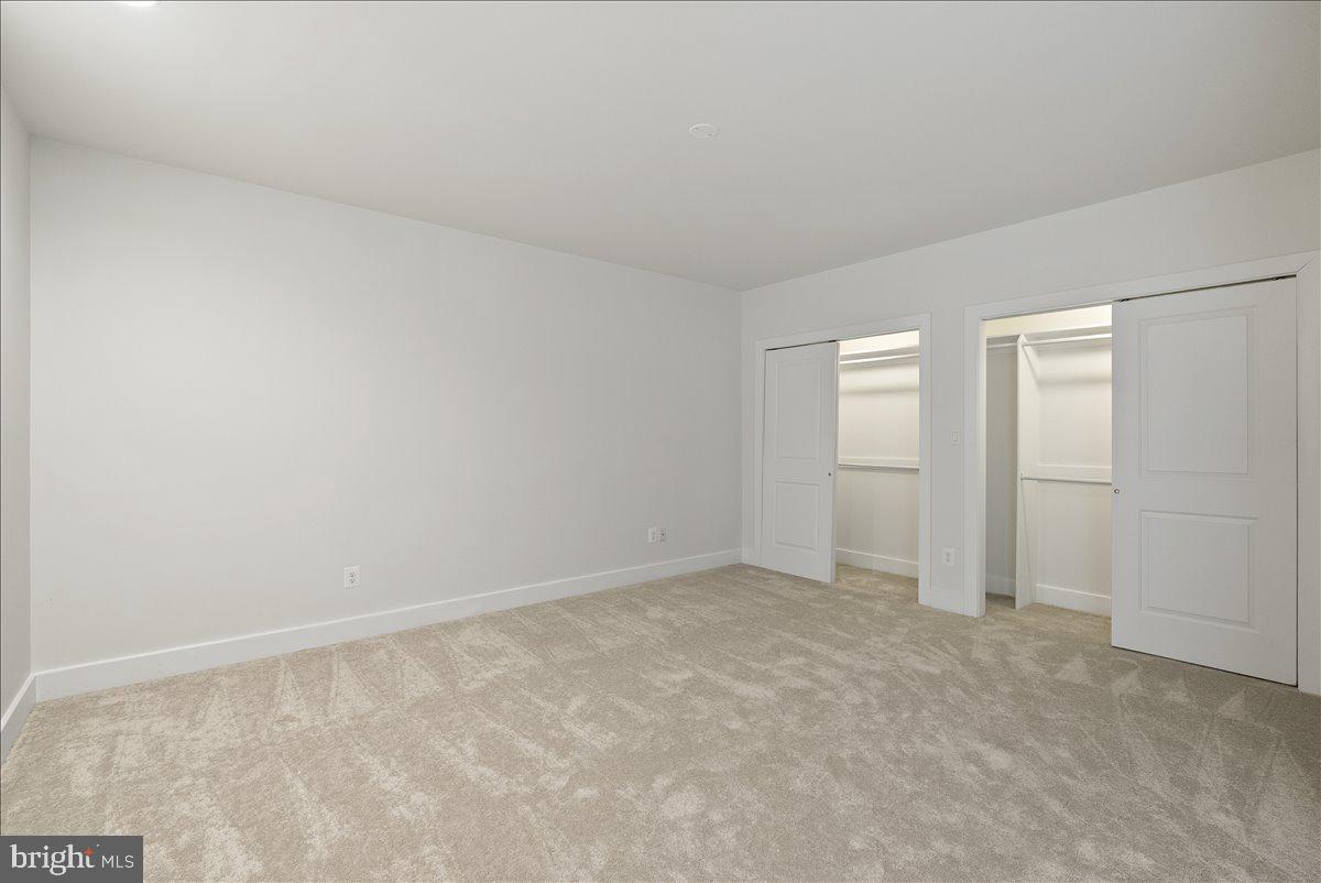 CHESTNUT HILL - Residential Lease