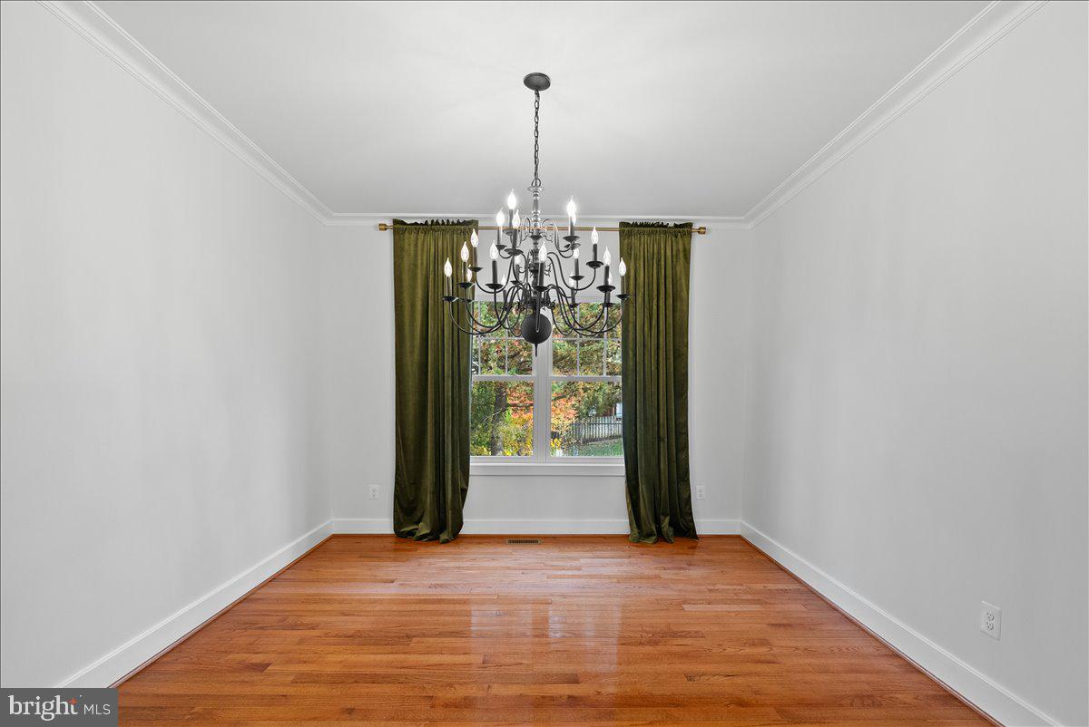 CHESTNUT HILL - Residential Lease